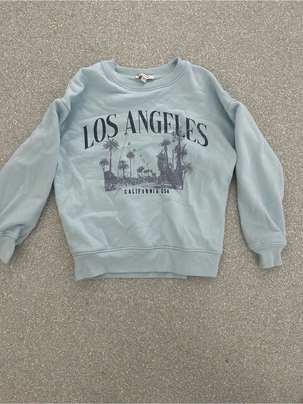NWOT Francesca's Los Angeles Pullover Baby Blue with Navy Print Size XS